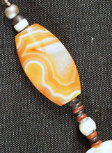 Load image into Gallery viewer, Bactrian agates beads BMAC period
